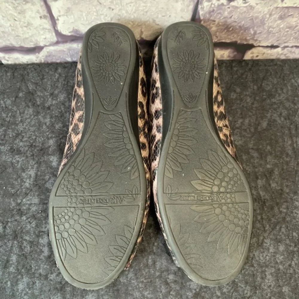 Anne Klein Animal Print Flats Size 6